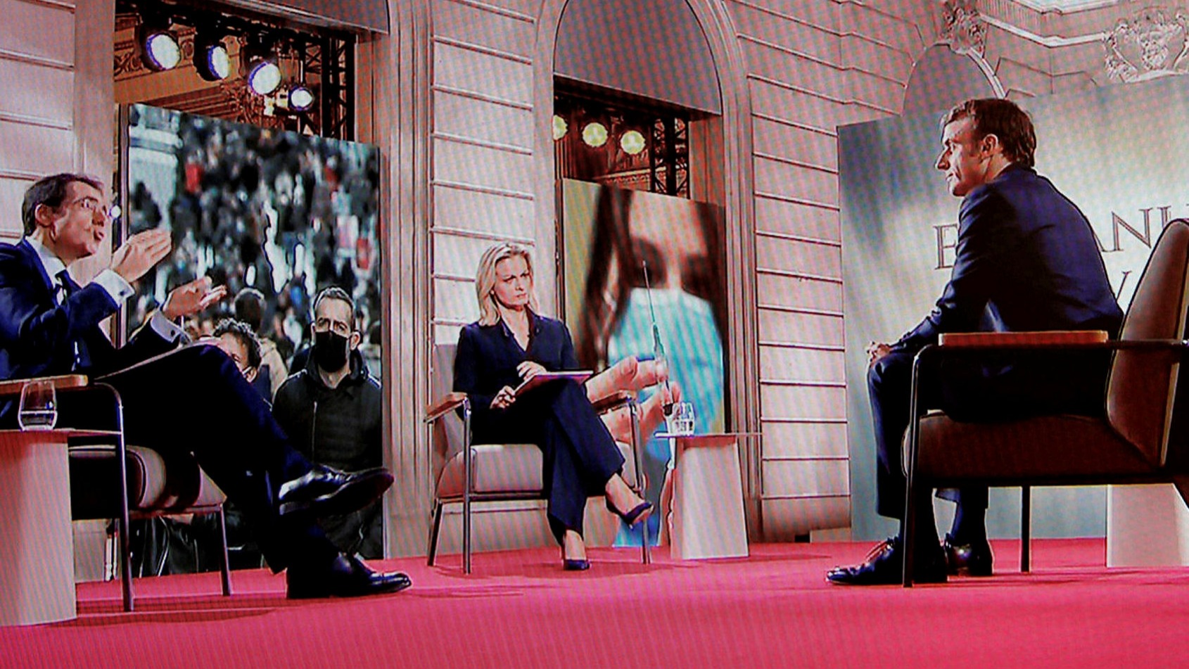 Emmanuel Macron Lays Path For Re Election Bid But Stops Short Of Declaring Candidacy Financial Times