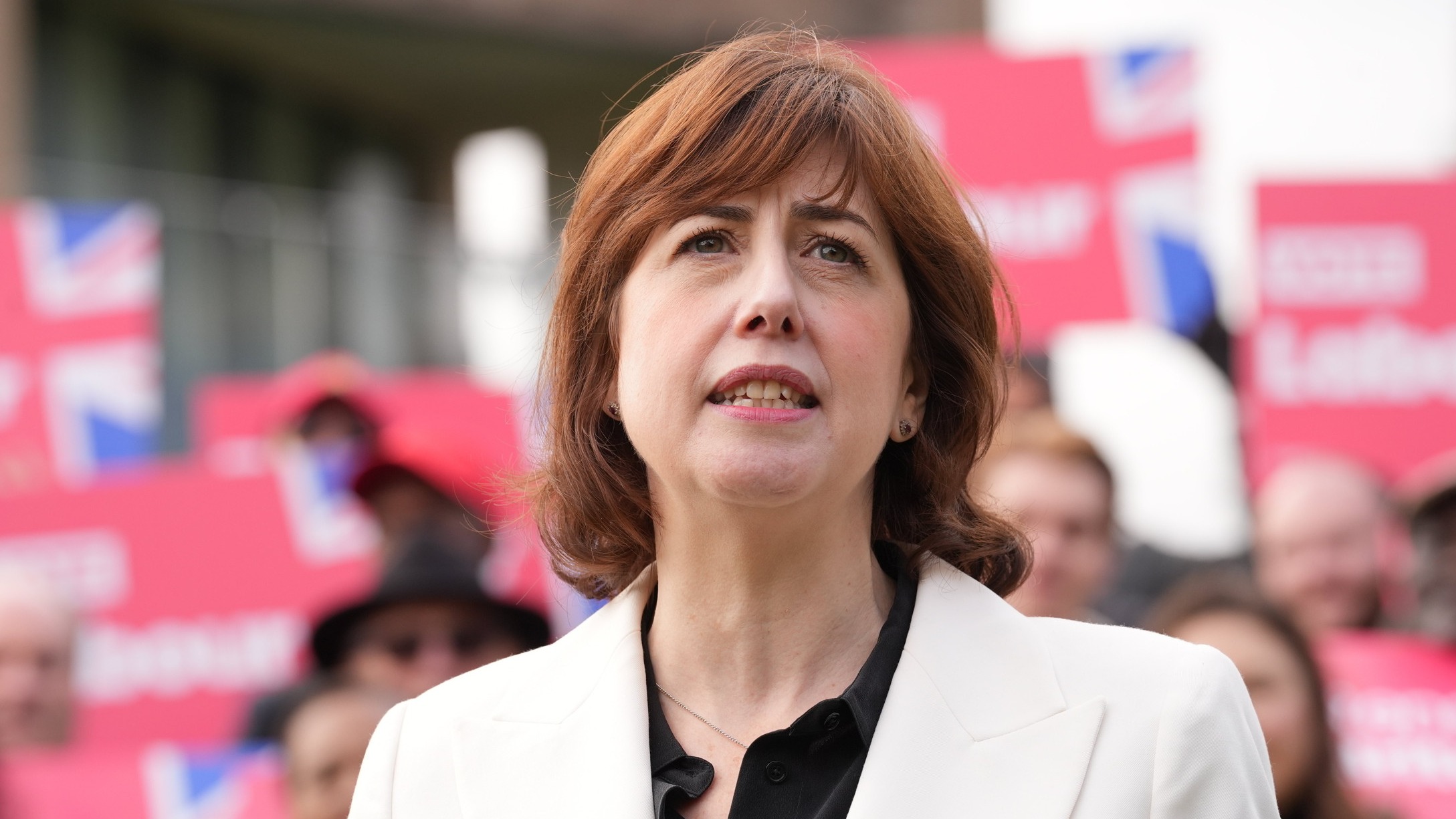 d1e00ek4ebabms.cloudfront.net image