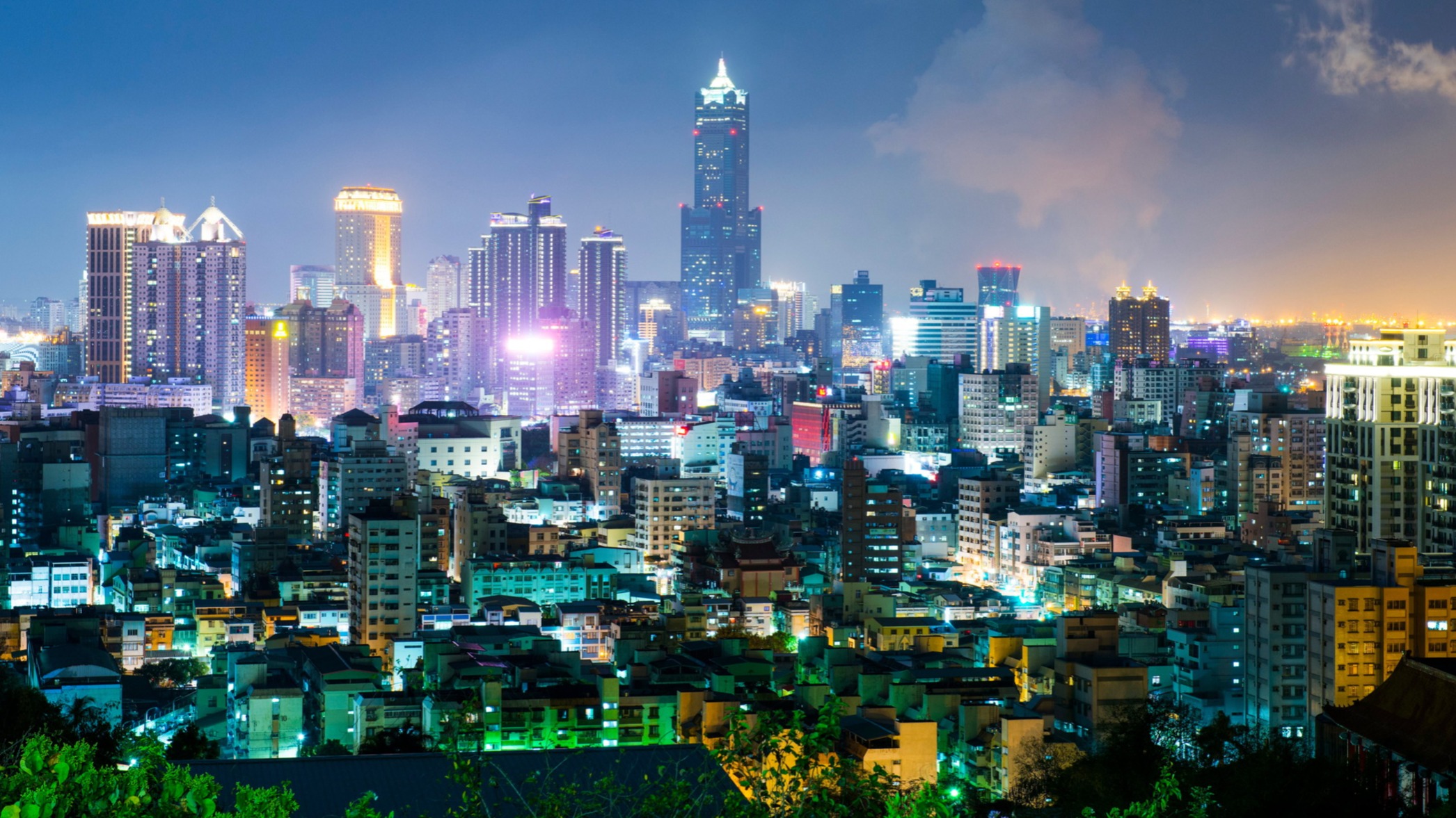 d1e00ek4ebabms.cloudfront.net image