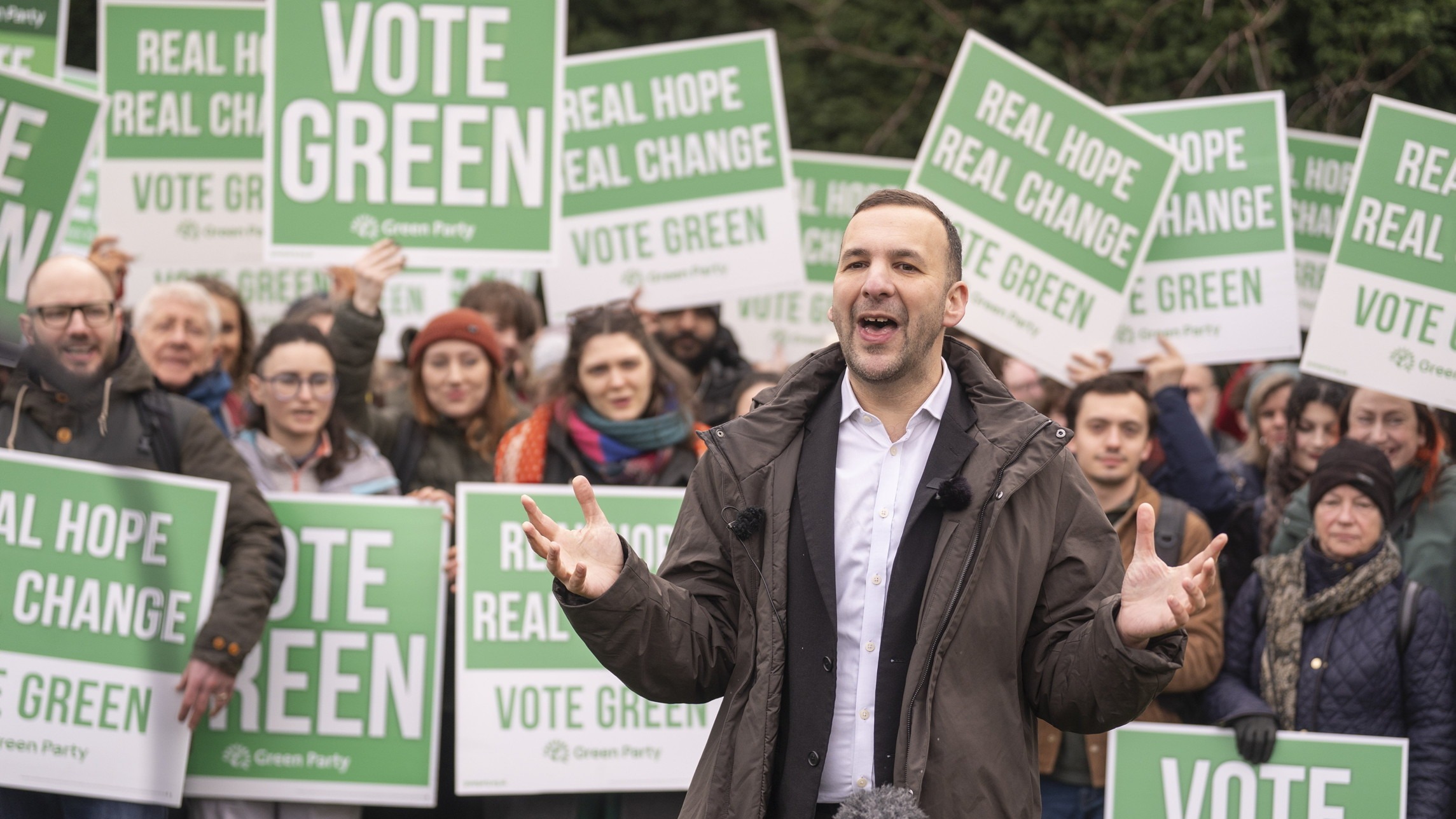 d1e00ek4ebabms.cloudfront.net image