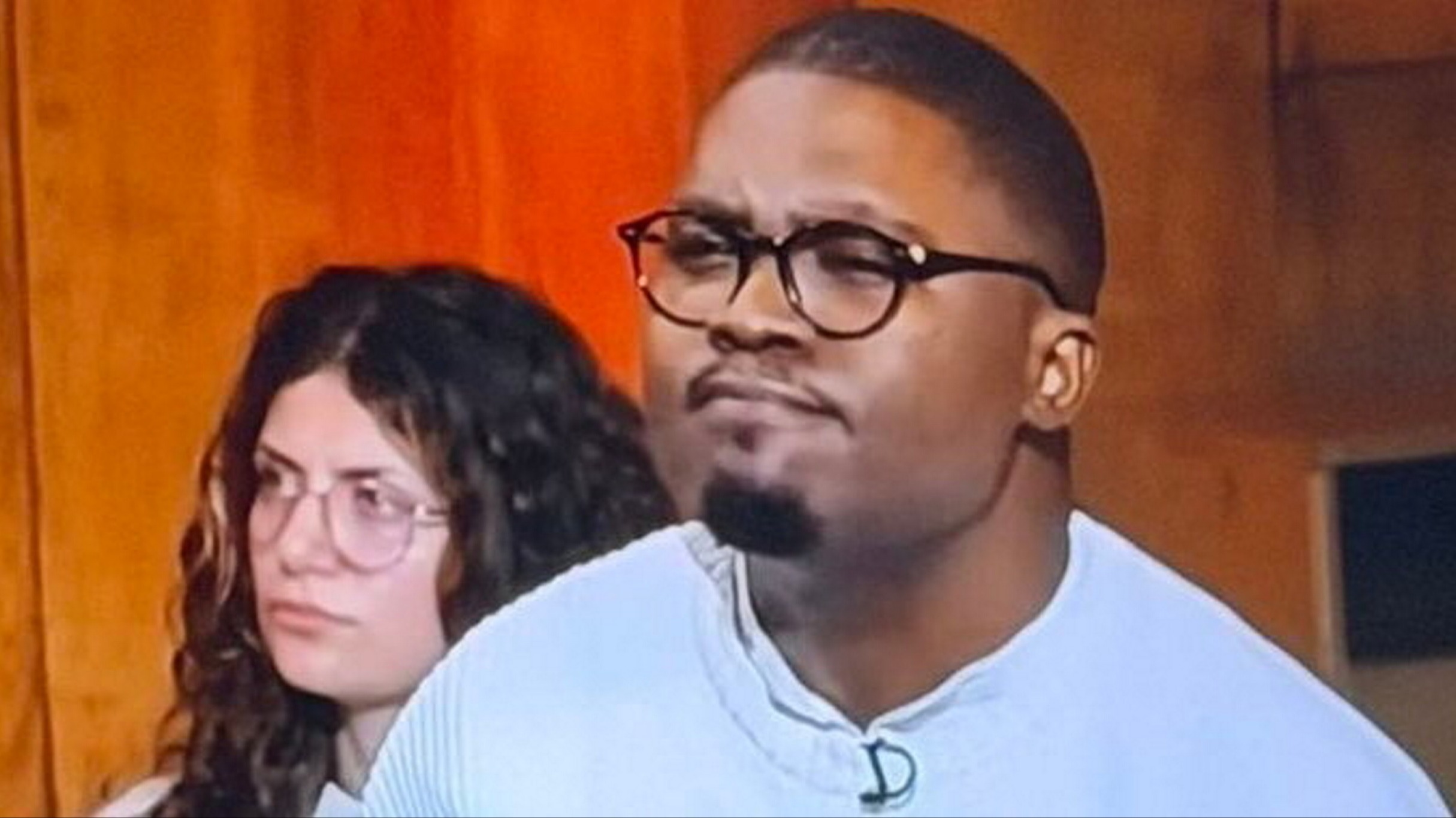 d1e00ek4ebabms.cloudfront.net image