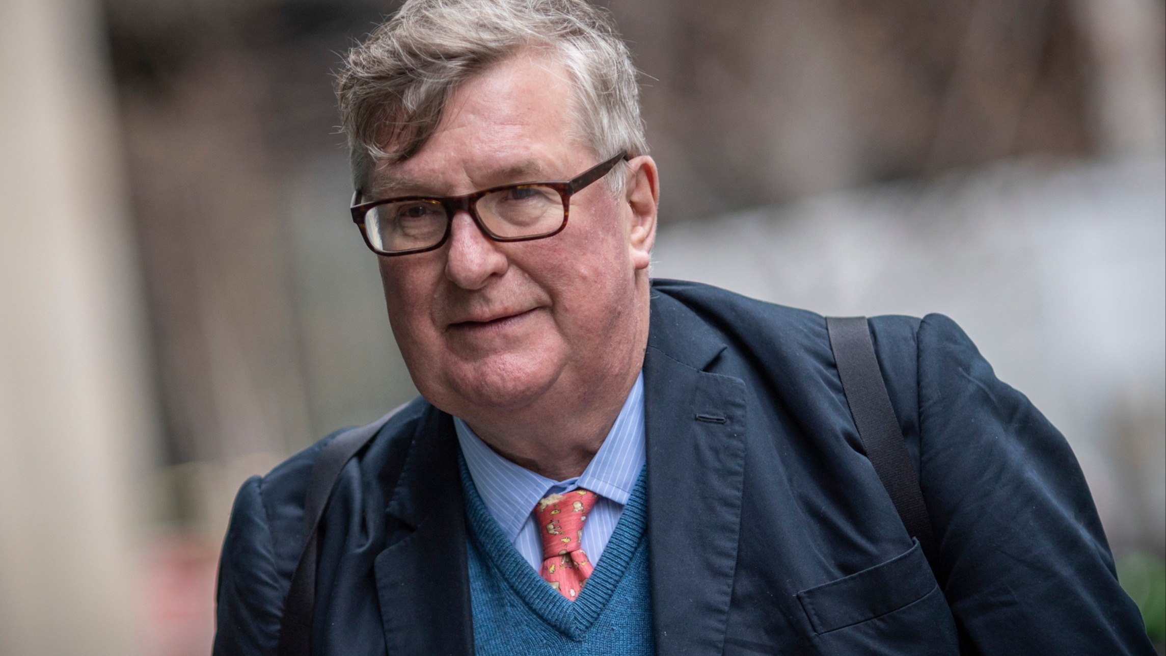 d1e00ek4ebabms.cloudfront.net image